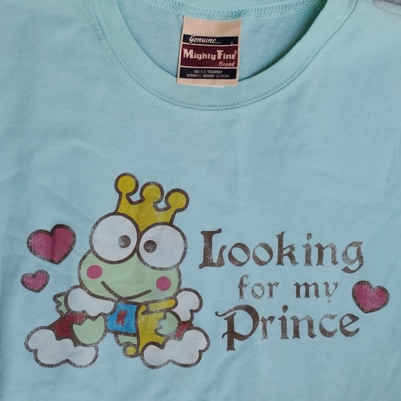 Shirt - Picture 2 of 3